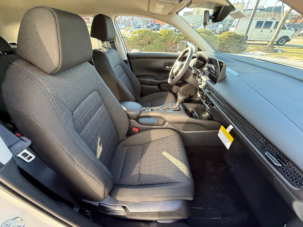 2026 Honda HR-V AWD LX