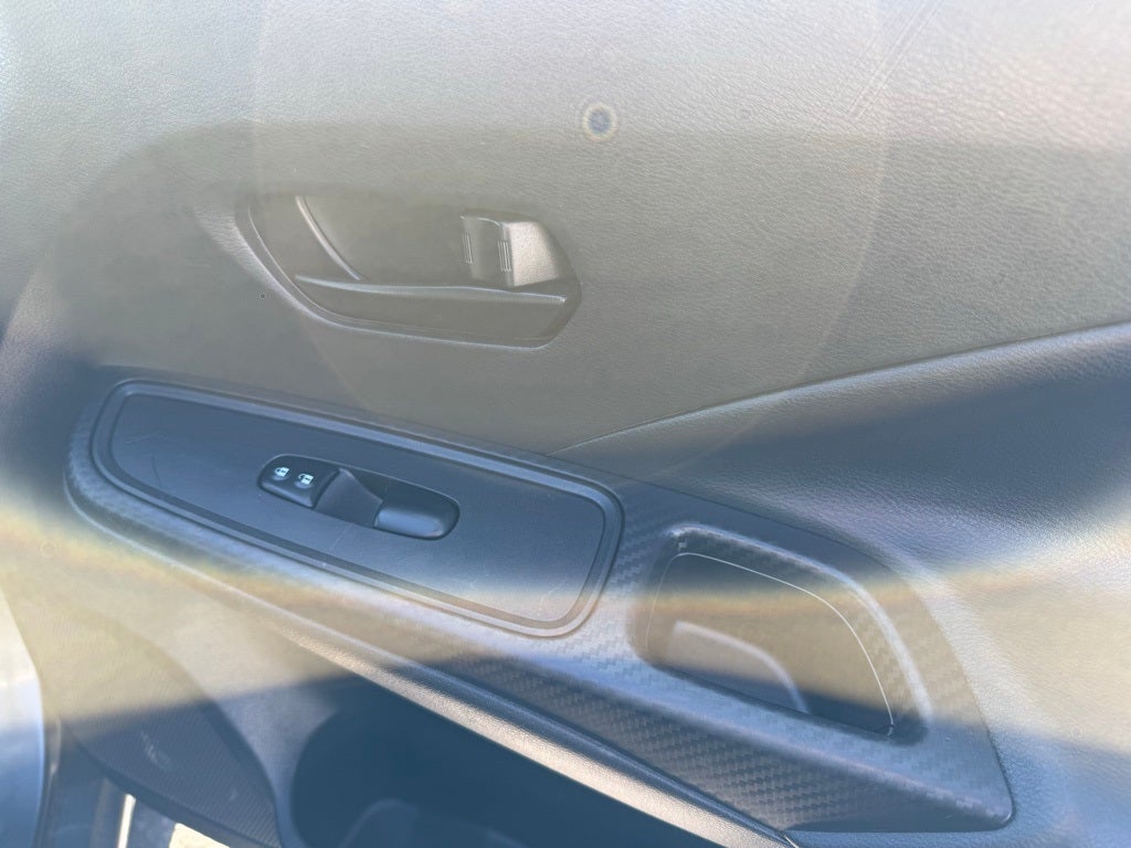 2021 Nissan Versa 1.6 S