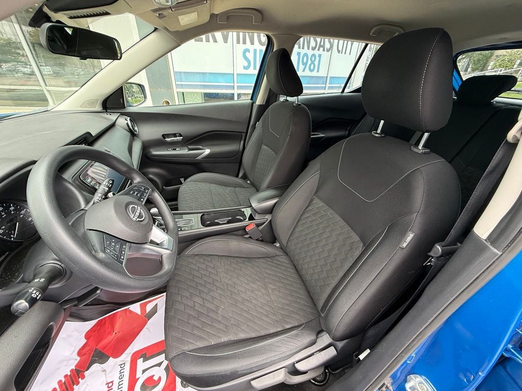 2023 Nissan Kicks SV