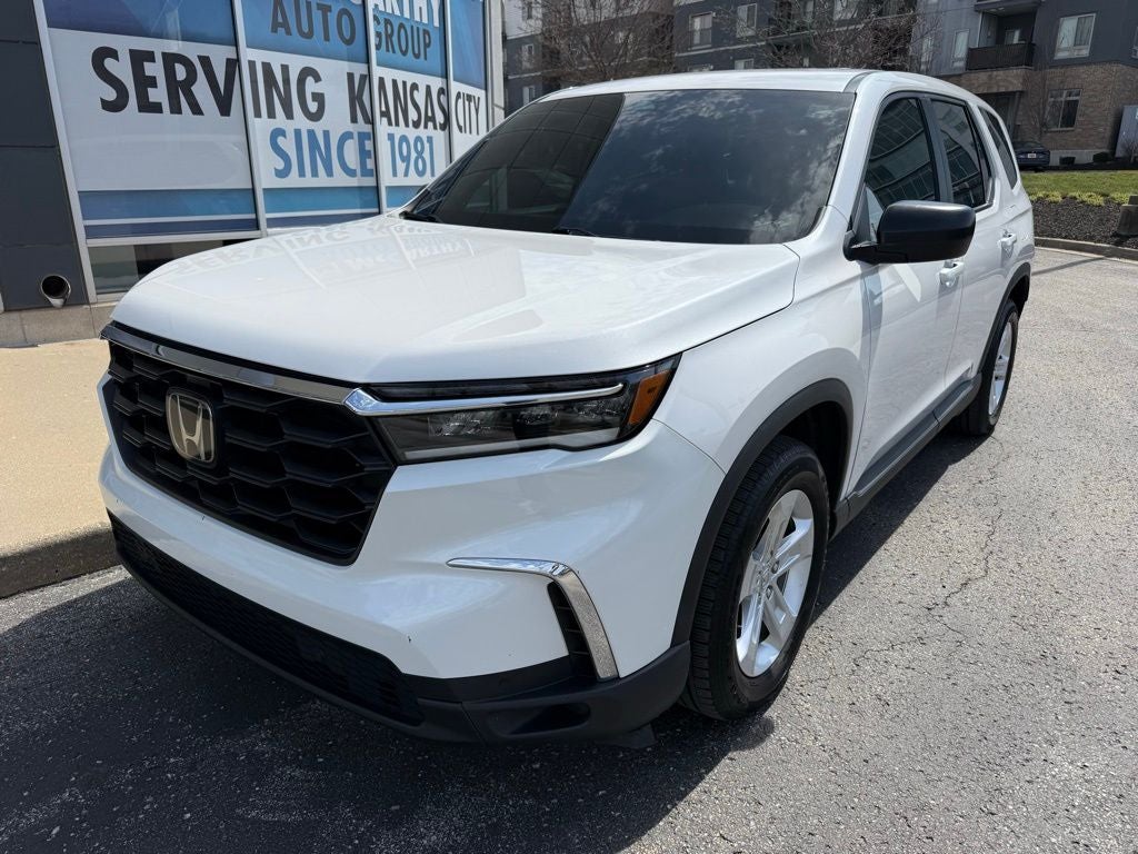 2023 Honda Pilot LX