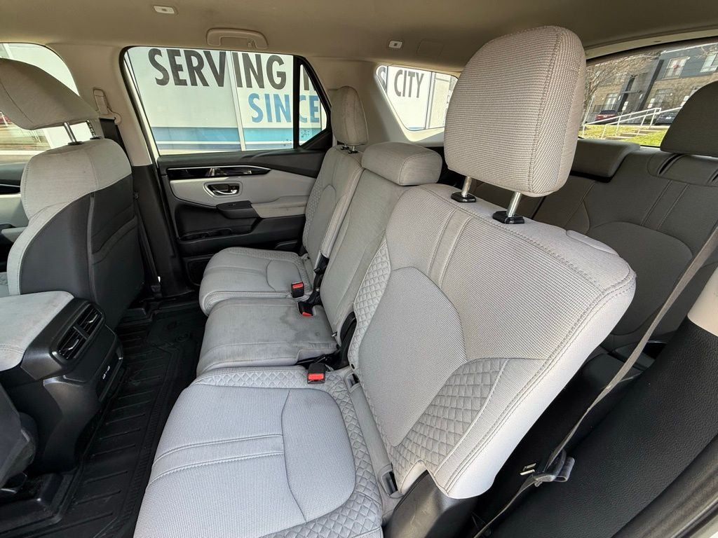 2023 Honda Pilot LX