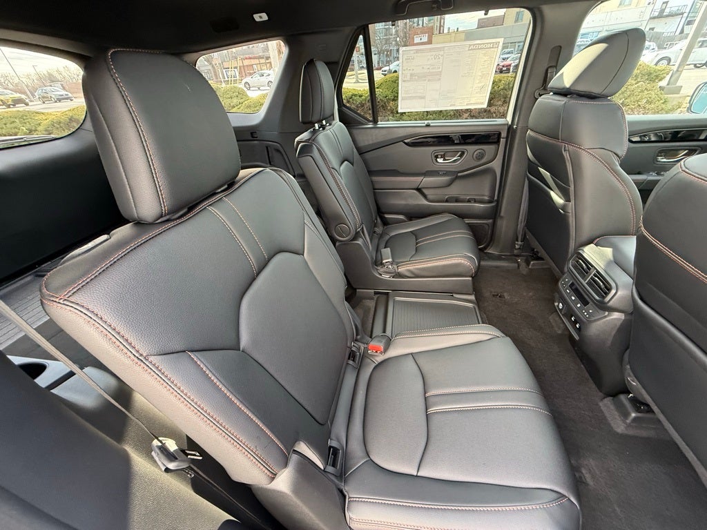 2026 Honda Pilot AWD TrailSport