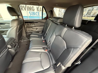 2025 Honda Pilot AWD TRG