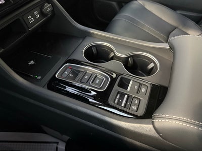 2025 Honda Pilot AWD Touring w/HPD Wheels