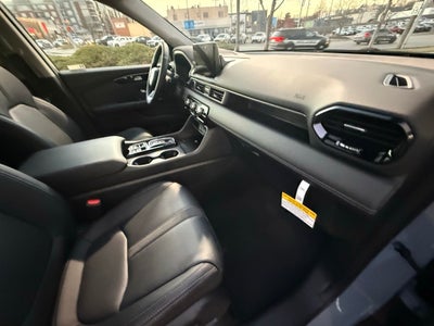 2025 Honda Pilot AWD Touring w/HPD Wheels