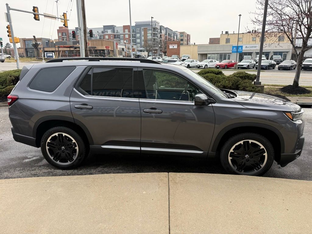 2026 Honda Pilot AWD Touring Blackout