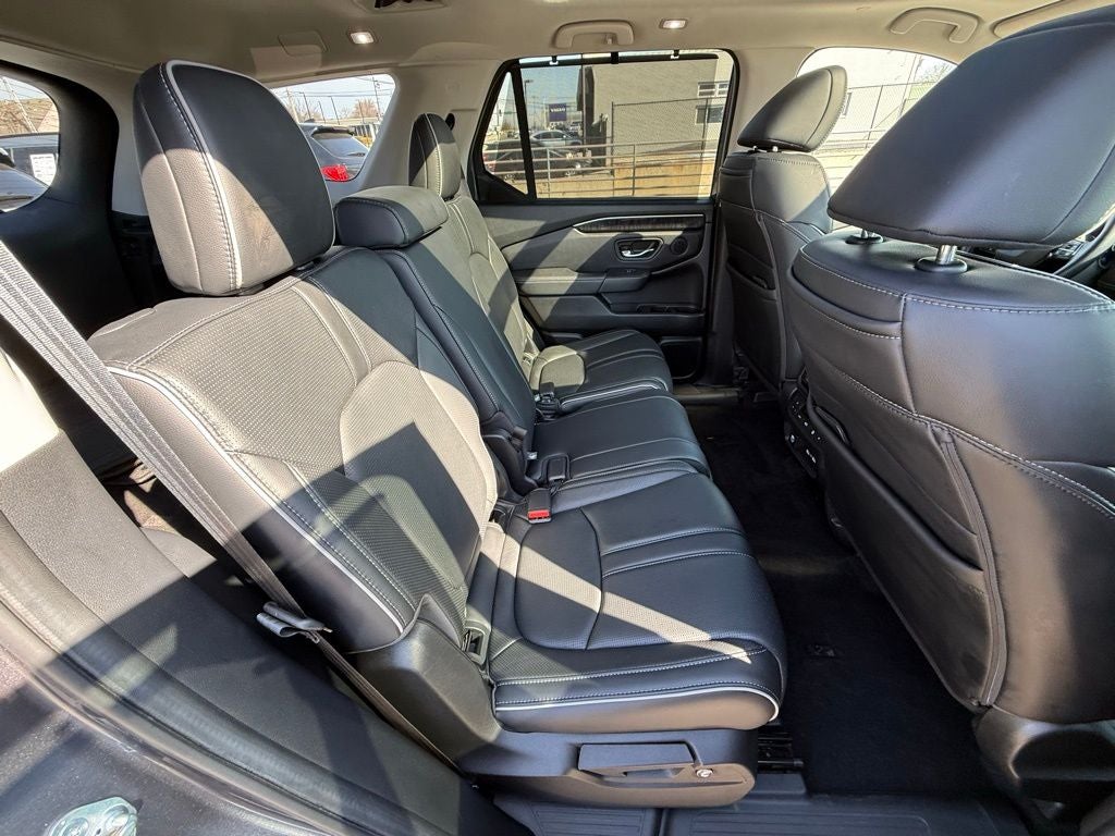 2023 Honda Pilot Elite