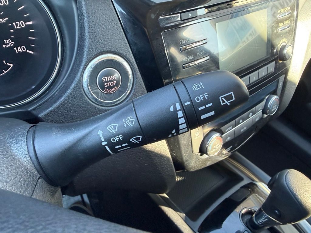 2014 Nissan Rogue SV