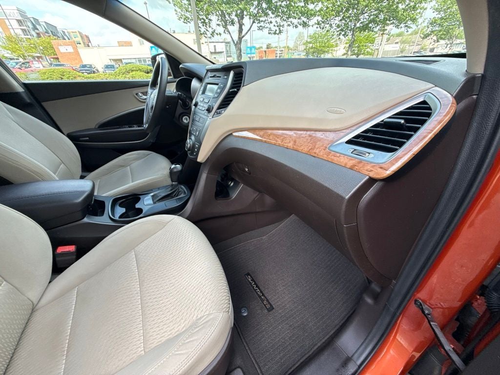 2016 Hyundai Santa Fe Sport 2.4 Base