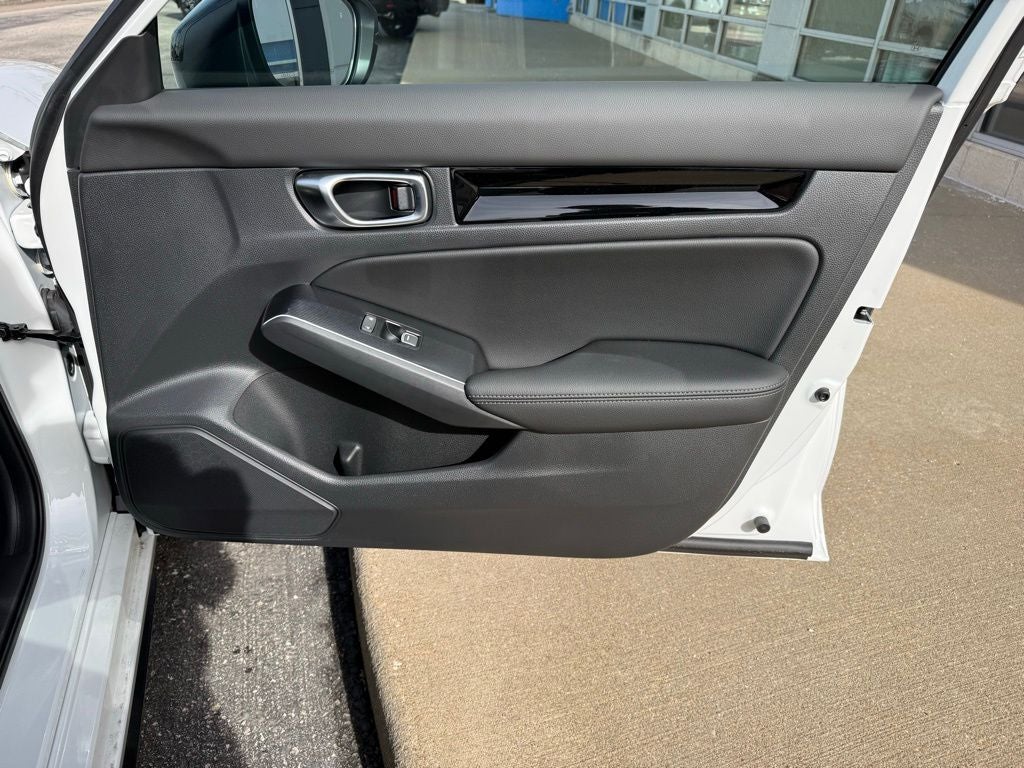 2026 Honda Civic Hatchback FWD Touring Hybrid