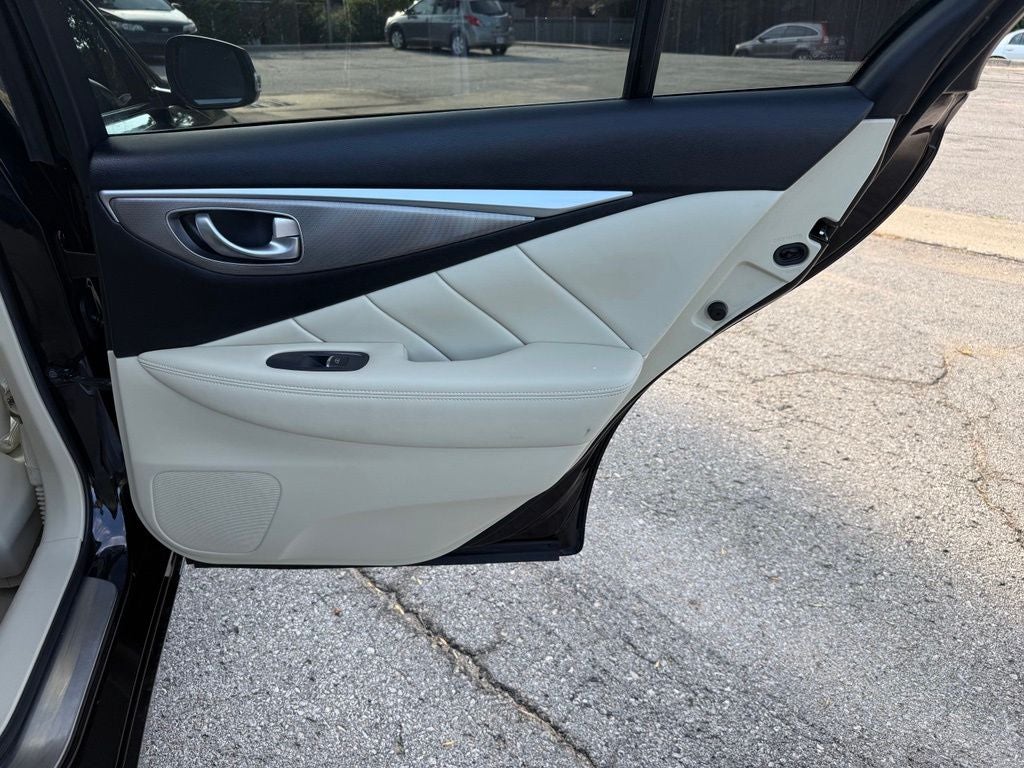 2014 INFINITI Q50 Premium
