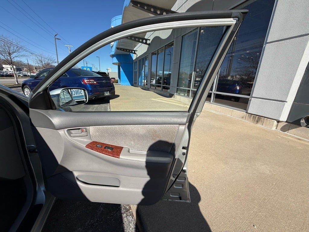 2004 Toyota Corolla LE