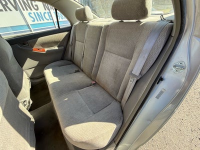 2004 Toyota Corolla LE