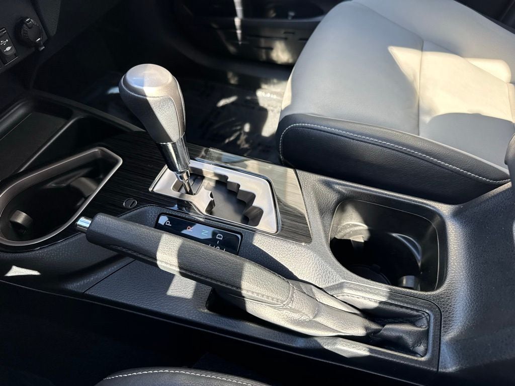 2017 Toyota RAV4 Hybrid Limited