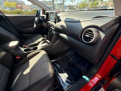 2020 Hyundai Kona SEL