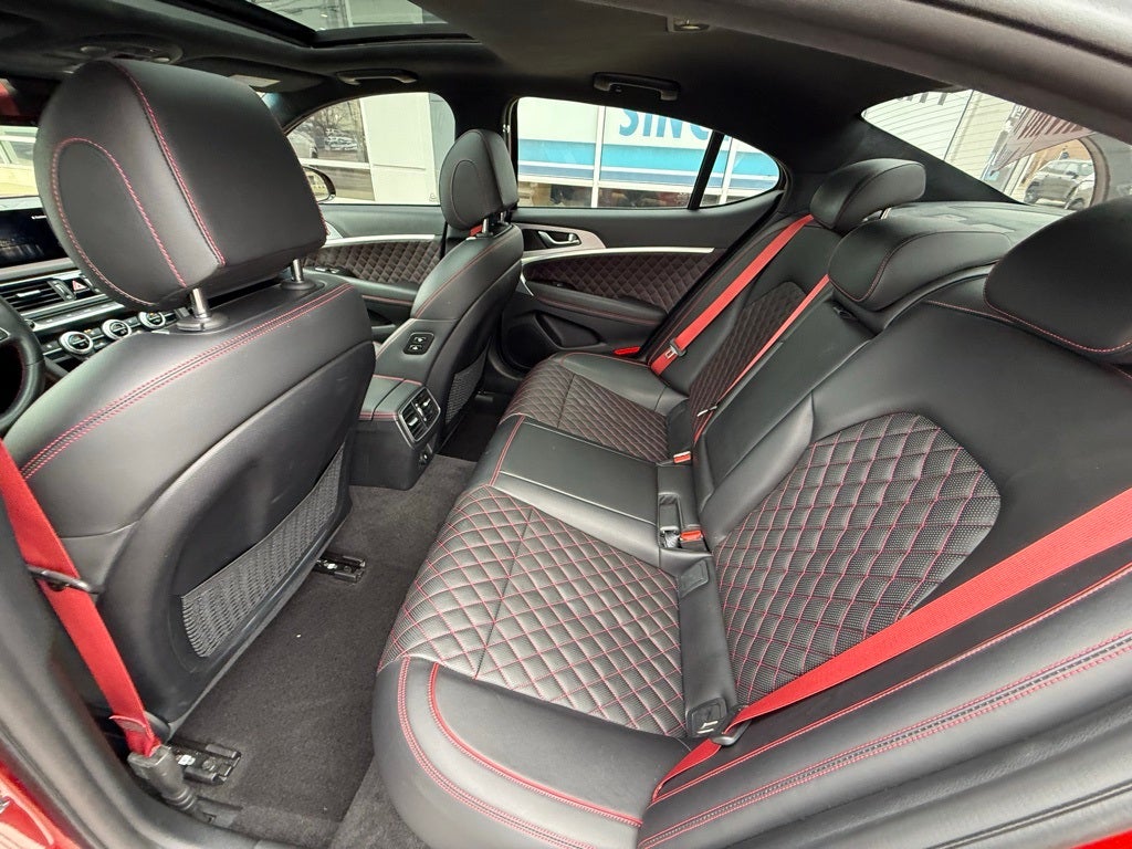 2023 Genesis G70 3.3T