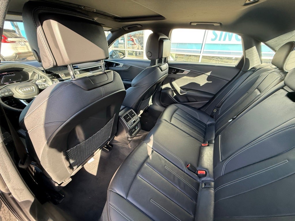 2024 Audi A4 45 S line Premium Plus quattro