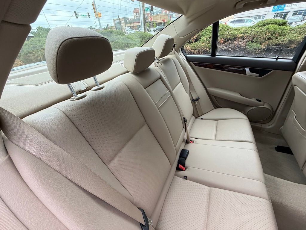 2013 Mercedes-Benz C-Class C 300 Luxury 4MATIC®