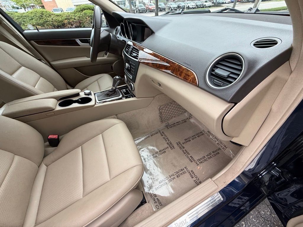 2013 Mercedes-Benz C-Class C 300 Luxury 4MATIC®