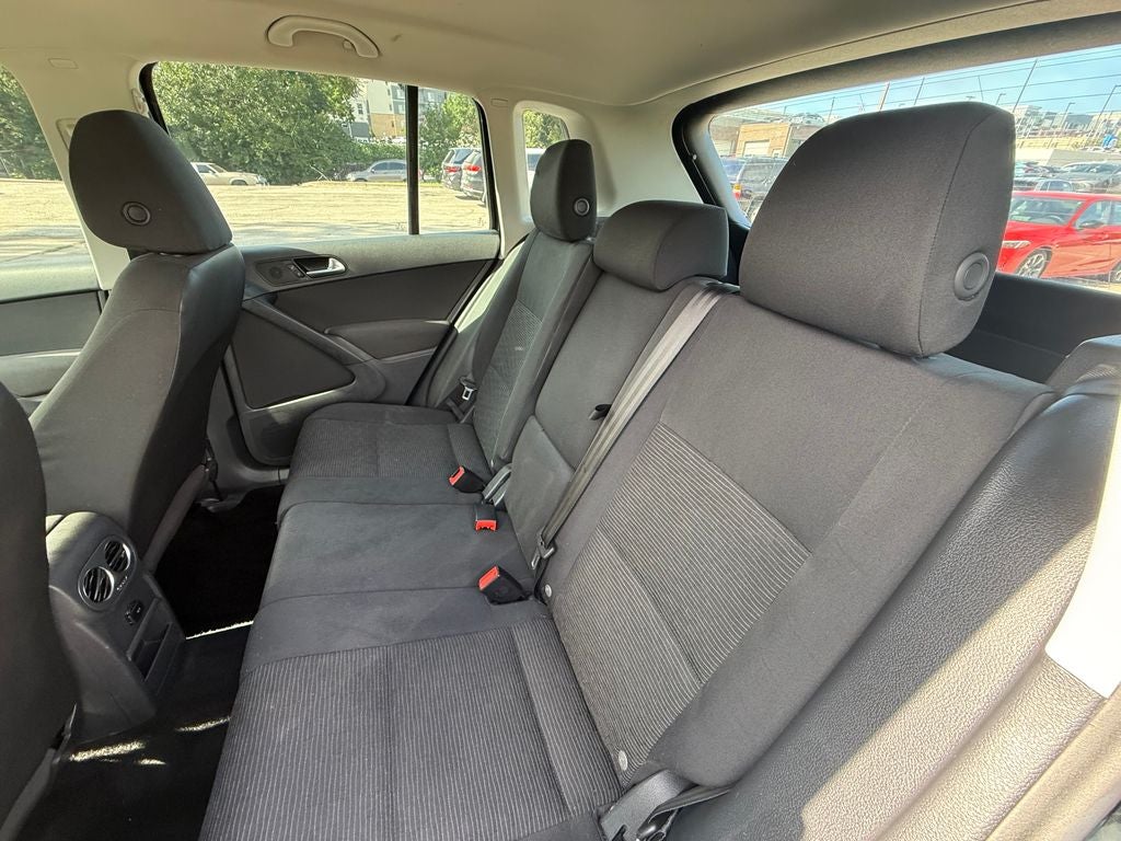 2014 Volkswagen Tiguan S