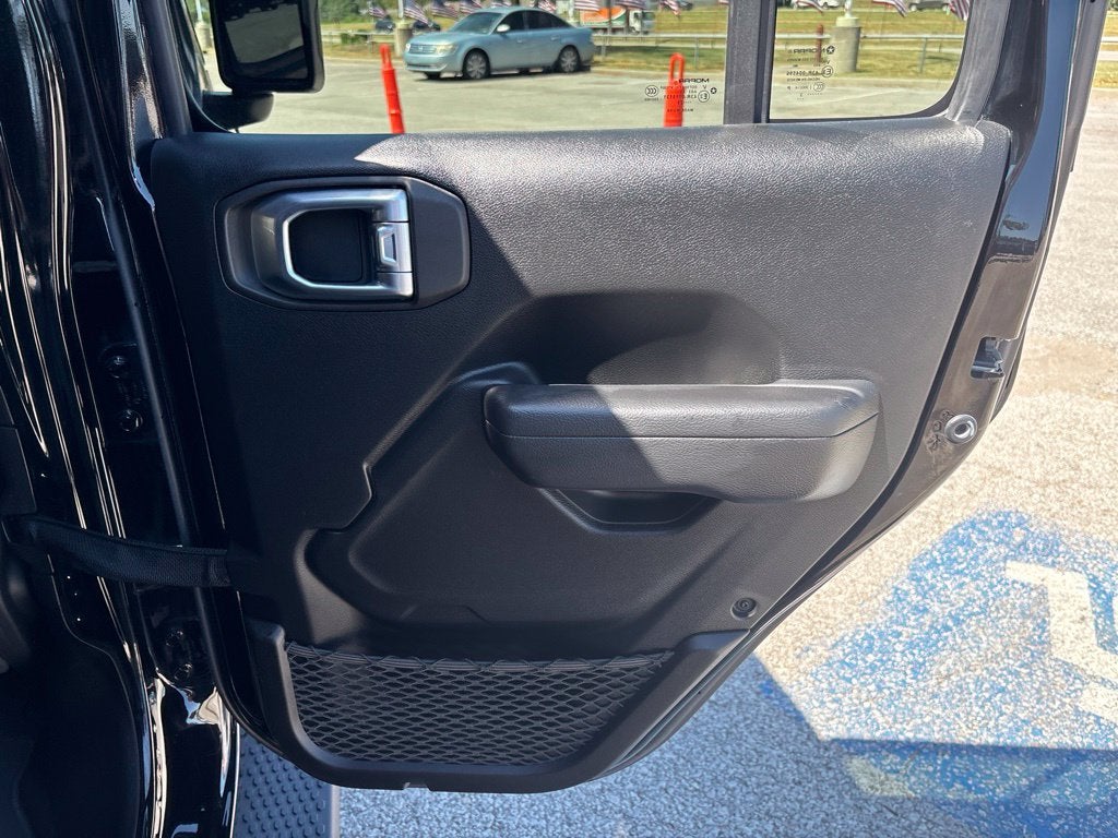 2023 Jeep Wrangler 4-Door Sport S 4x4