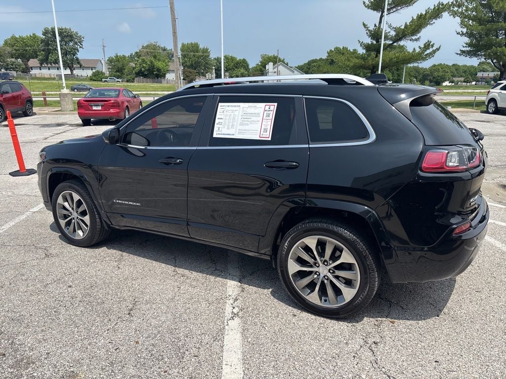 2019 Jeep Cherokee Overland