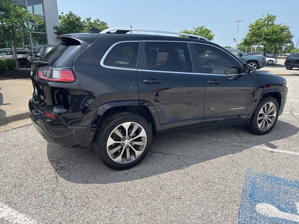 2019 Jeep Cherokee Overland