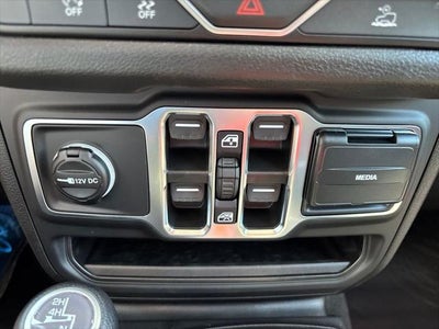 2027 Jeep Wrangler WRANGLER 4-DOOR SPORT S