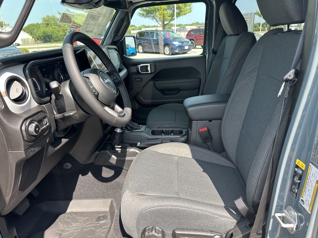 2025 Jeep Wrangler Sport S