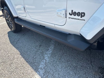 2027 Jeep Wrangler WRANGLER 4-DOOR SAHARA