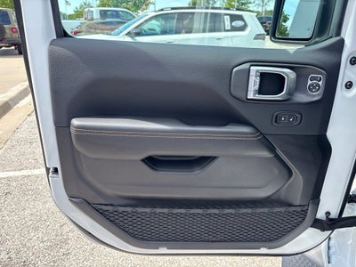 2027 Jeep Wrangler WRANGLER 4-DOOR SAHARA