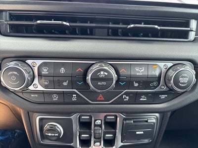 2027 Jeep Wrangler WRANGLER 4-DOOR SAHARA