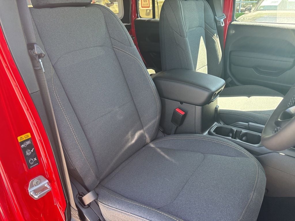 2026 Jeep Wrangler 4-Door Sport RHD 4x4