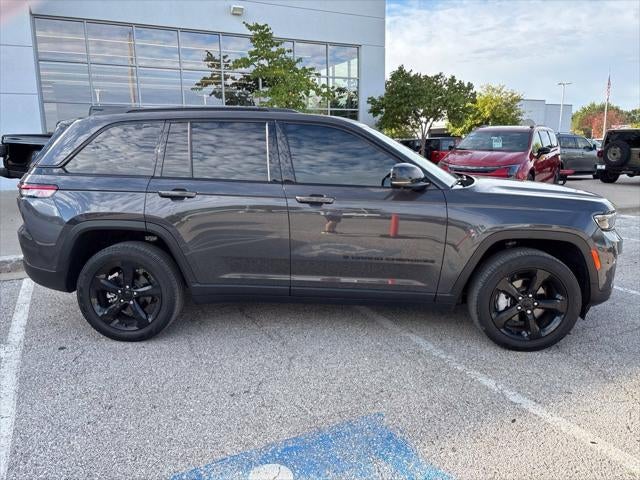 2023 Jeep Grand Cherokee Limited 4x2