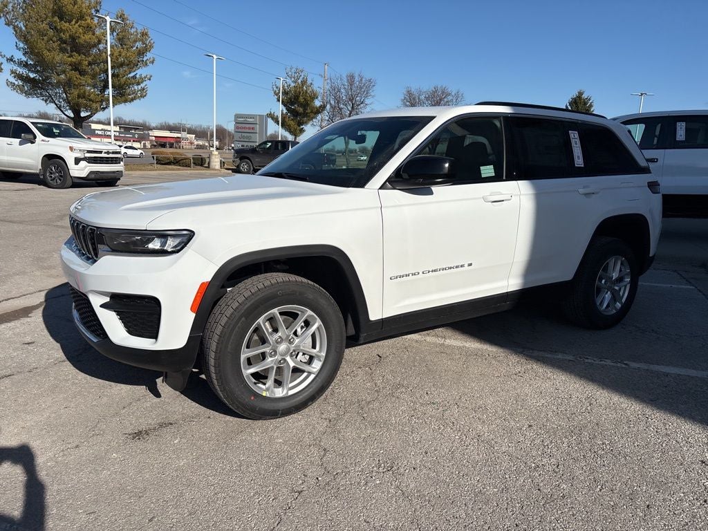 2026 Jeep Grand Cherokee Laredo