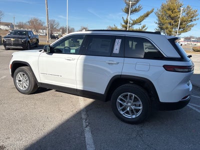 2026 Jeep Grand Cherokee Laredo