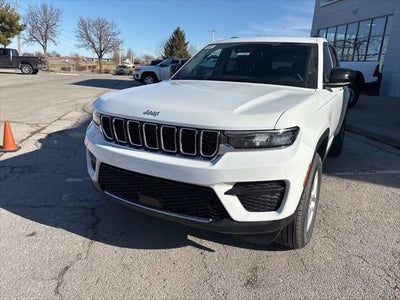 2026 Jeep Grand Cherokee GRAND CHEROKEE LAREDO X 4X4