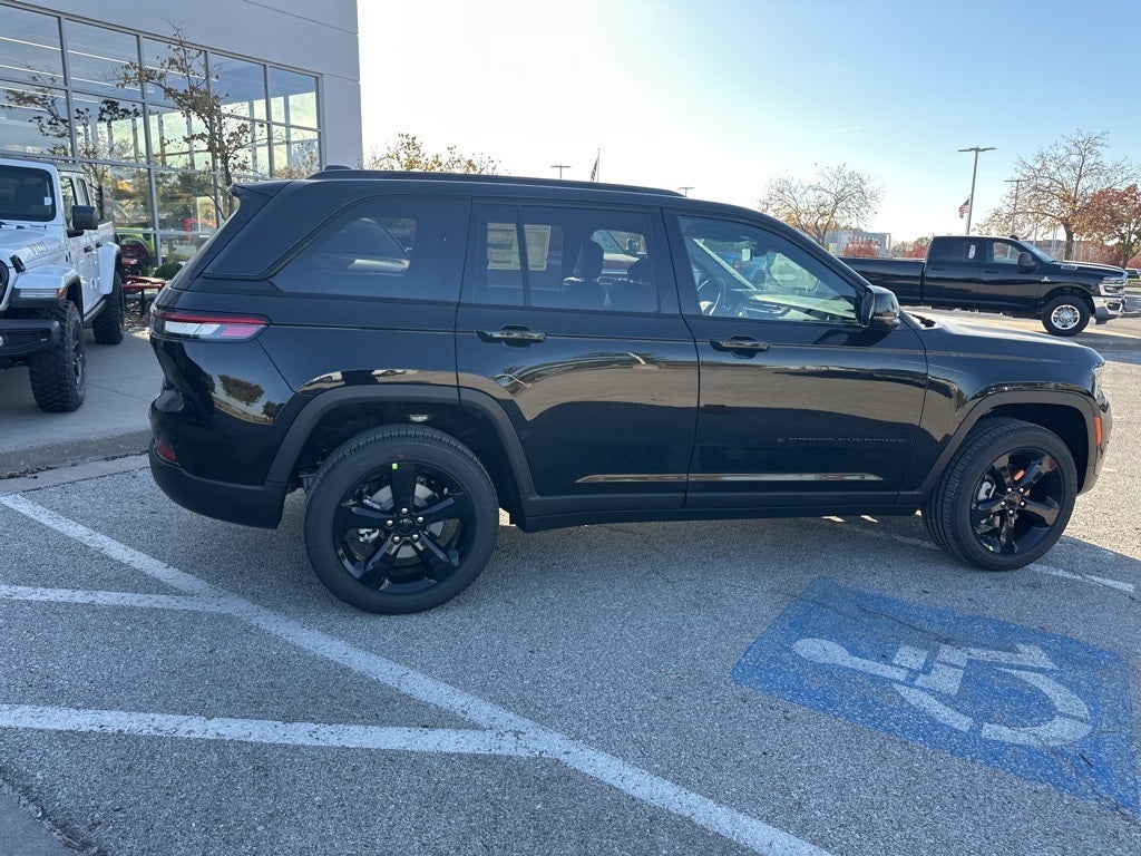 2025 Jeep Grand Cherokee Altitude X