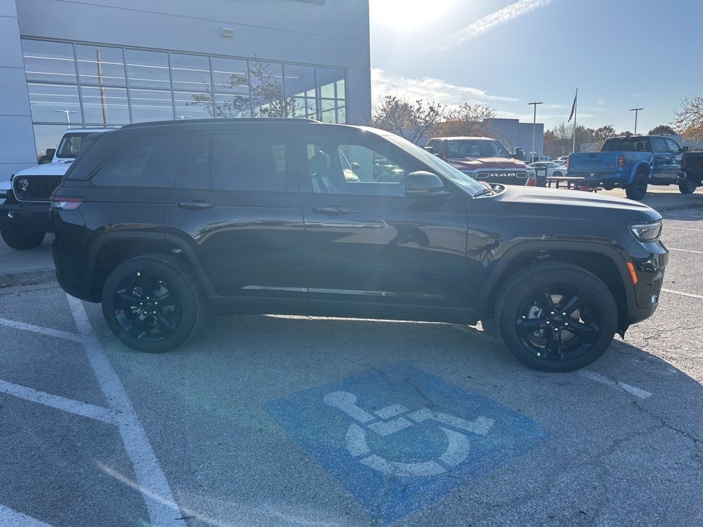 2025 Jeep Grand Cherokee Altitude X