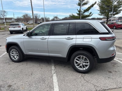 2026 Jeep Grand Cherokee Laredo