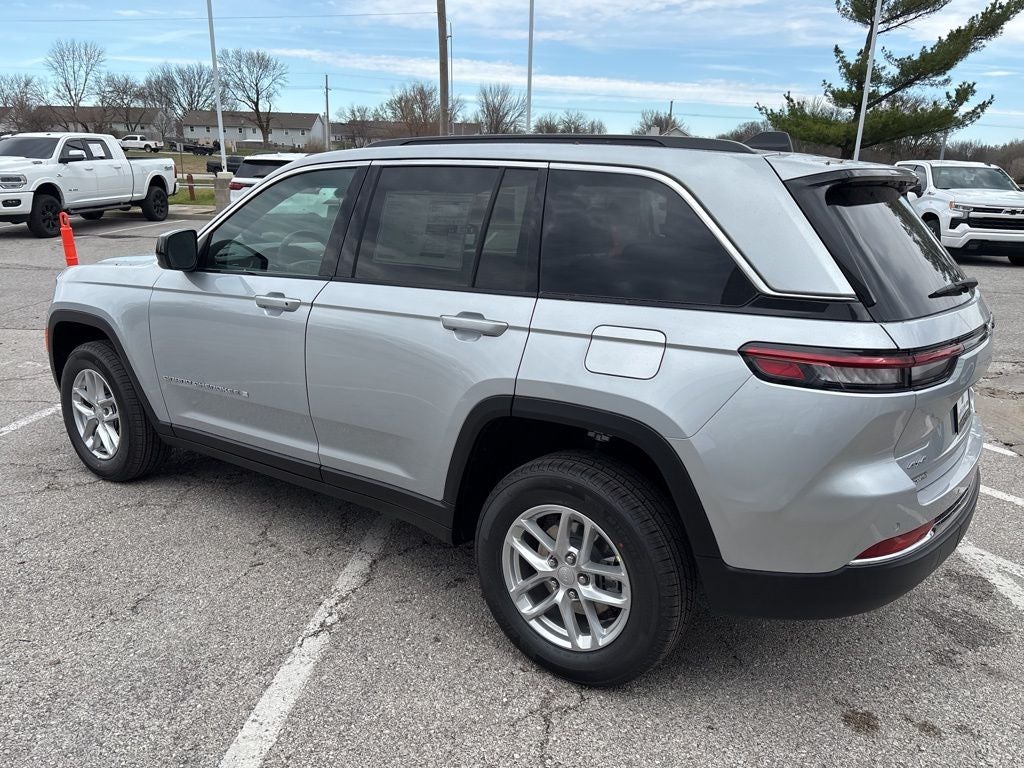 2026 Jeep Grand Cherokee Laredo