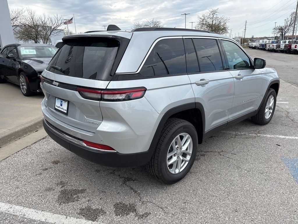 2026 Jeep Grand Cherokee Laredo