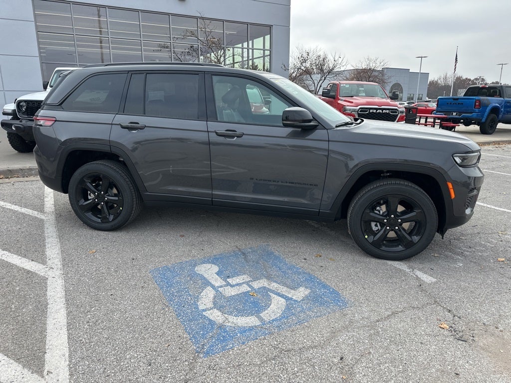 2025 Jeep Grand Cherokee Altitude X