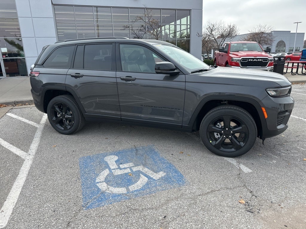 2025 Jeep Grand Cherokee Altitude X