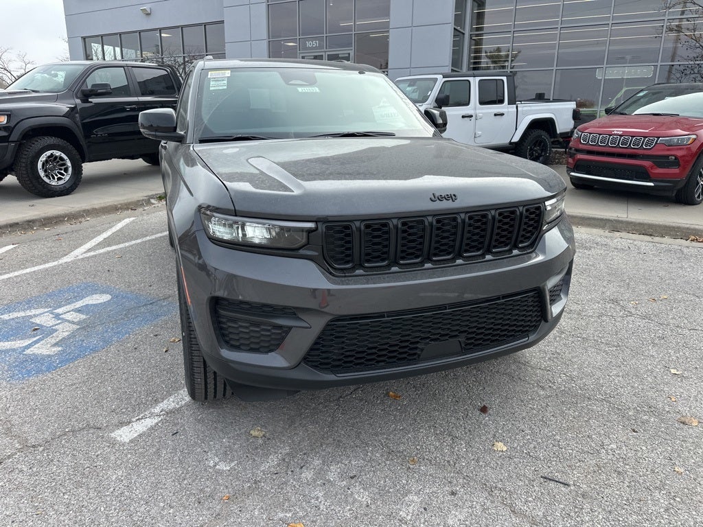 2025 Jeep Grand Cherokee Altitude X