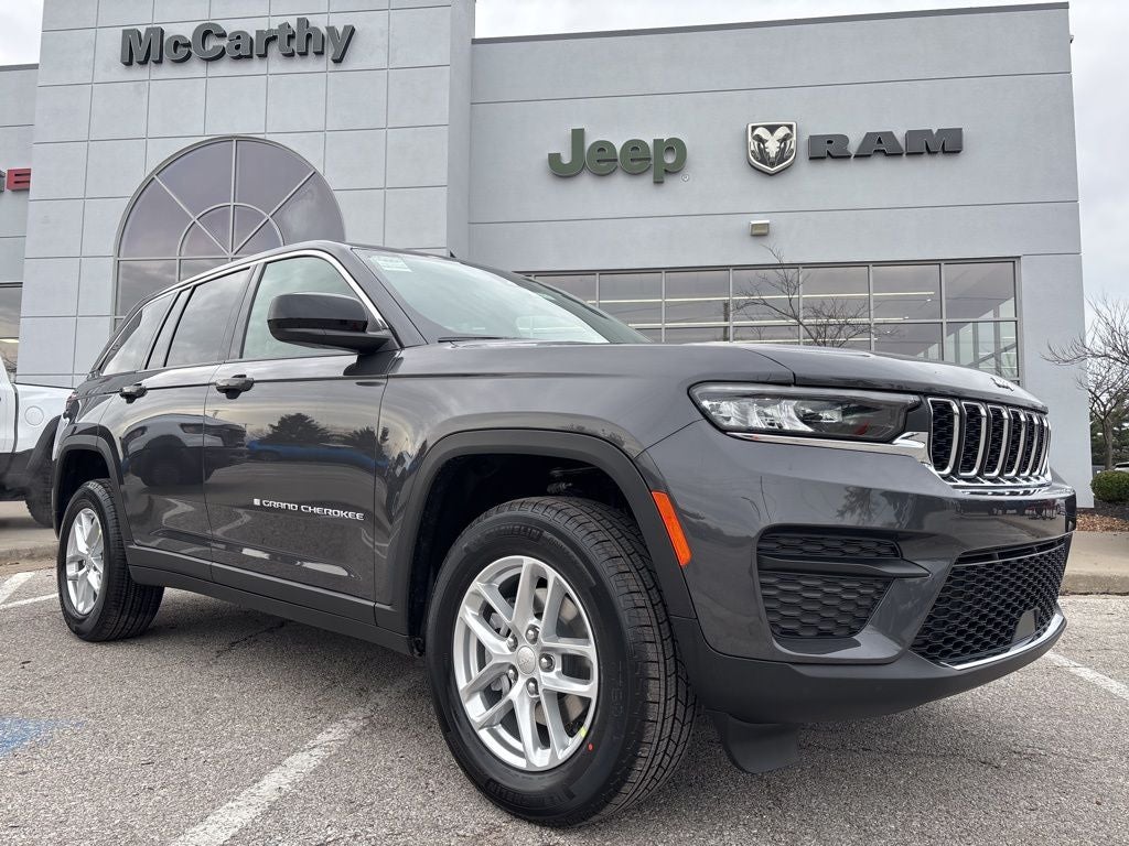2026 Jeep Grand Cherokee Laredo
