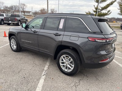 2026 Jeep Grand Cherokee Laredo