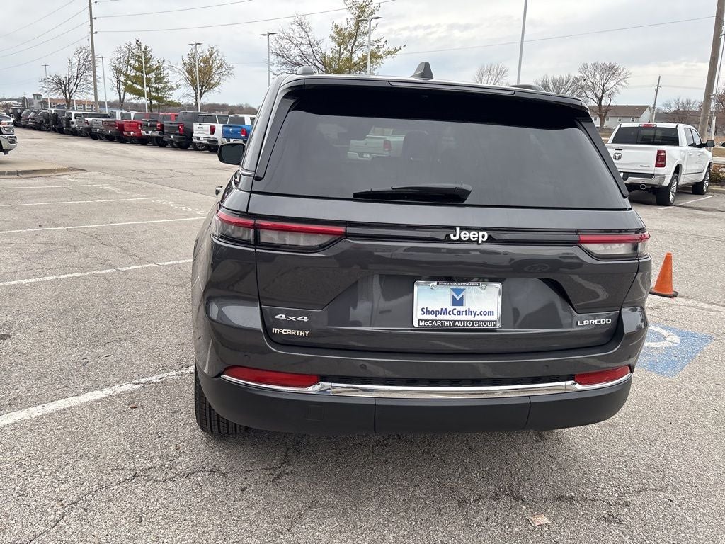 2026 Jeep Grand Cherokee Laredo