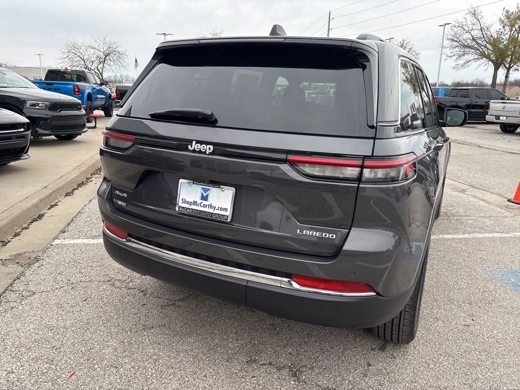 2026 Jeep Grand Cherokee Laredo