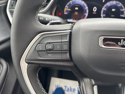 2026 Jeep Grand Cherokee Laredo